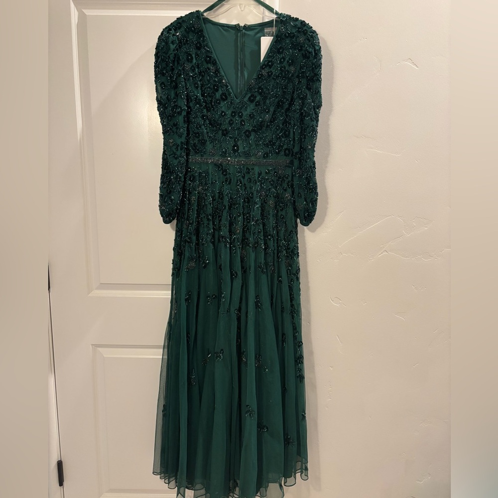 Mac Duggal Green Embellished V Neck 3/4 Sleeve A Line Gown - Picture 8 of 8
